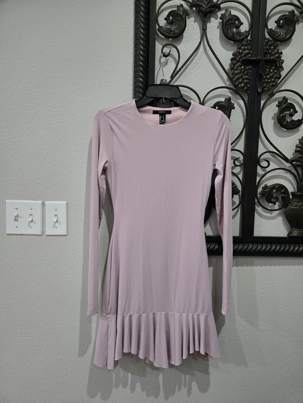 Forever 21 Long Sleeve Drop Waist Ruffle Hem Dress - Mauve Pink